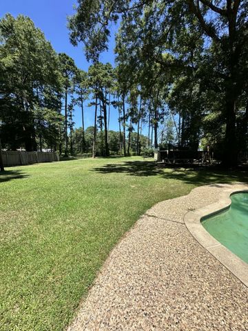 708 S Princeton Drive, Mansfield, LA 71052