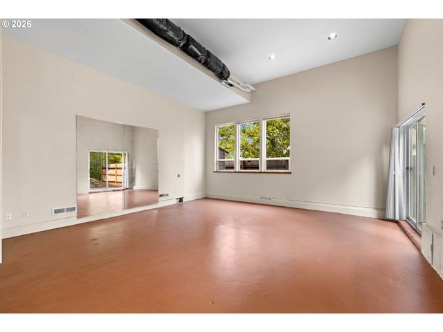 3234 Sw PARSONS Ct, Portland, OR 97219