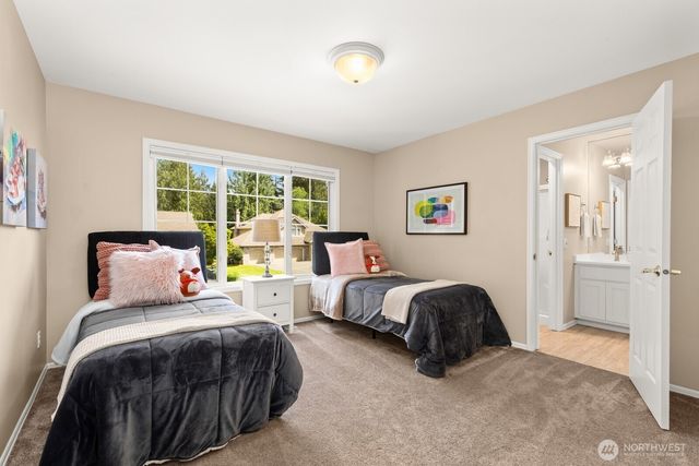 3005 235th Avenue SE, Sammamish, WA 98075