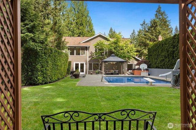 3005 235th Avenue SE, Sammamish, WA 98075