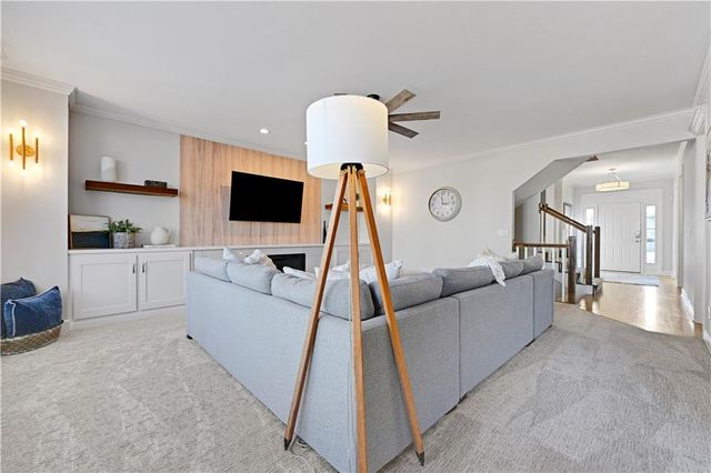 15904 W 161st Terrace, Olathe, KS 66062