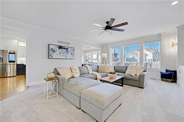 15904 W 161st Terrace, Olathe, KS 66062