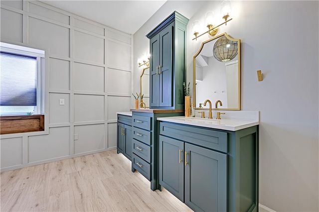 15904 W 161st Terrace, Olathe, KS 66062