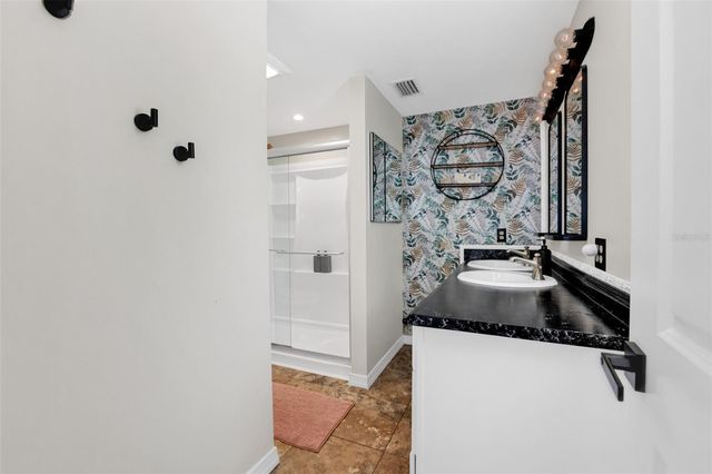 1664 LAKEVIEW PLACE, Englewood, FL 34223