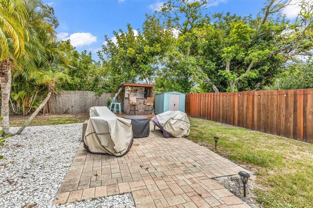 1664 LAKEVIEW PLACE, Englewood, FL 34223