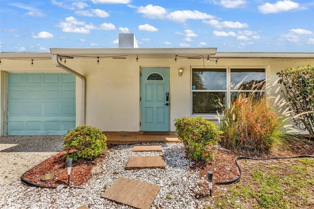 1664 LAKEVIEW PLACE, Englewood, FL 34223