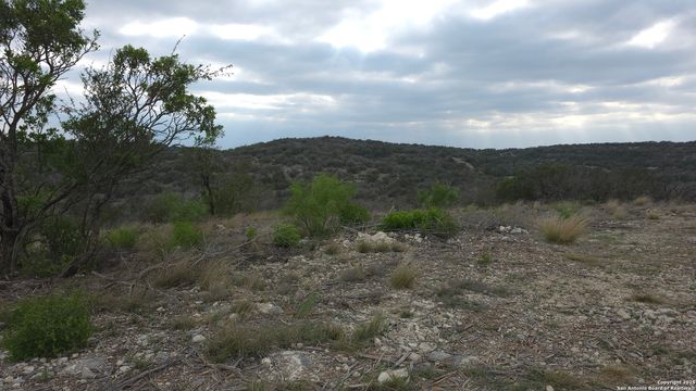 02 Newby Hills Ranch, Rocksprings, TX 78132