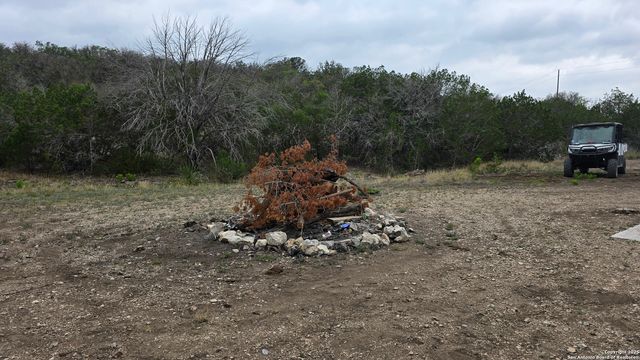 02 Newby Hills Ranch, Rocksprings, TX 78132