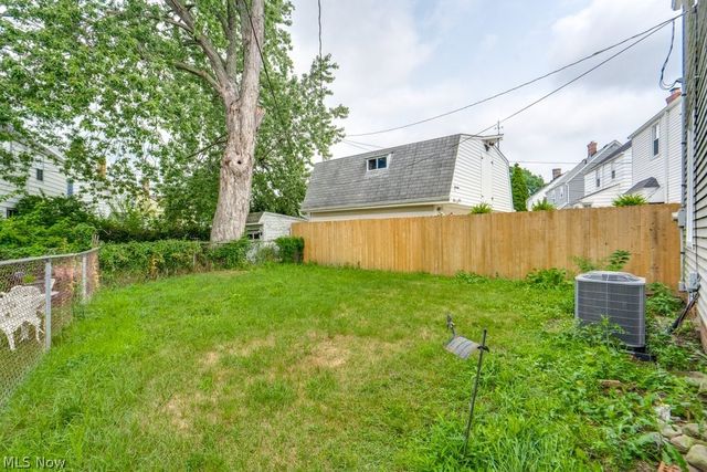 14702 Caldwell Avenue, Cleveland, OH 44111