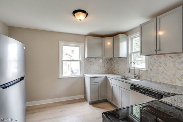 14702 Caldwell Avenue, Cleveland, OH 44111