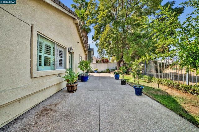 441 Apple Hill Drive, Brentwood, CA 94513