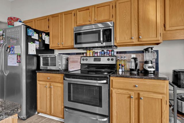 2107 White Road, Wilmington, NC 28411