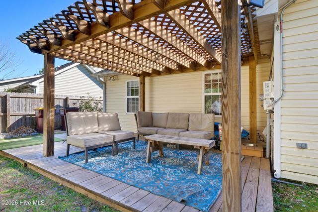 2107 White Road, Wilmington, NC 28411