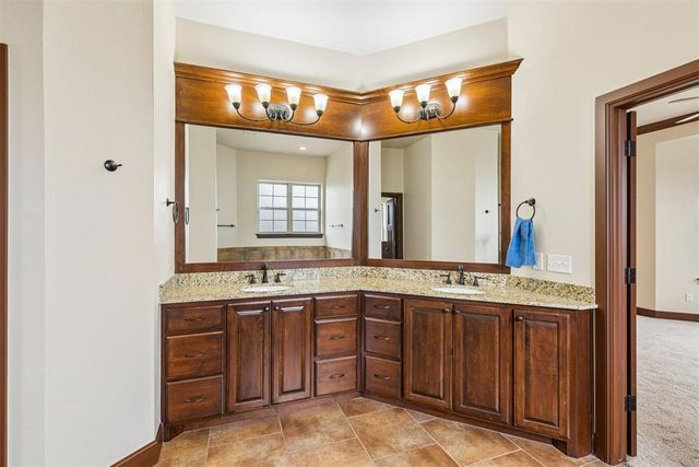 3410 Blackbird Lane, Norman, OK 73071