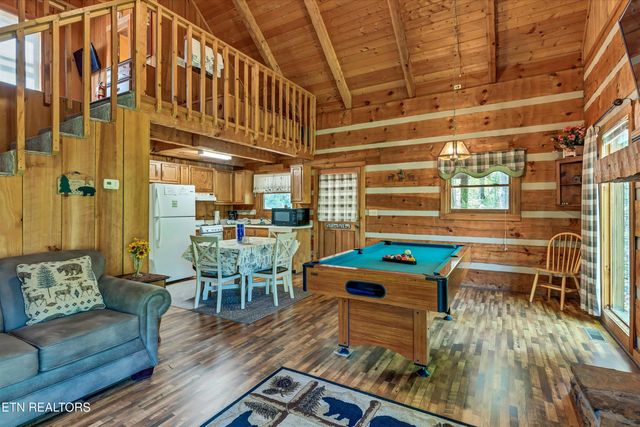 2580 Black Bear Lane, Sevierville, TN 37876