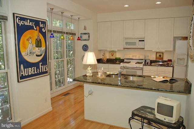 4684 KIRKPATRICK LN, Alexandria, VA 22311