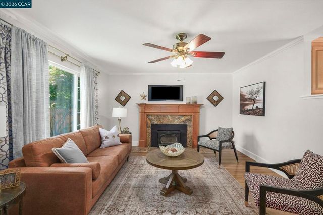 1346 Maryland Dr, Concord, CA 94521