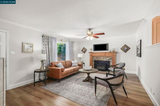 1346 Maryland Dr, Concord, CA 94521