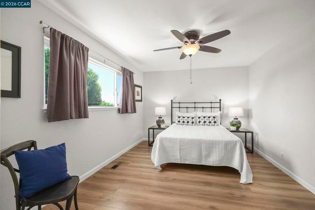 1346 Maryland Dr, Concord, CA 94521
