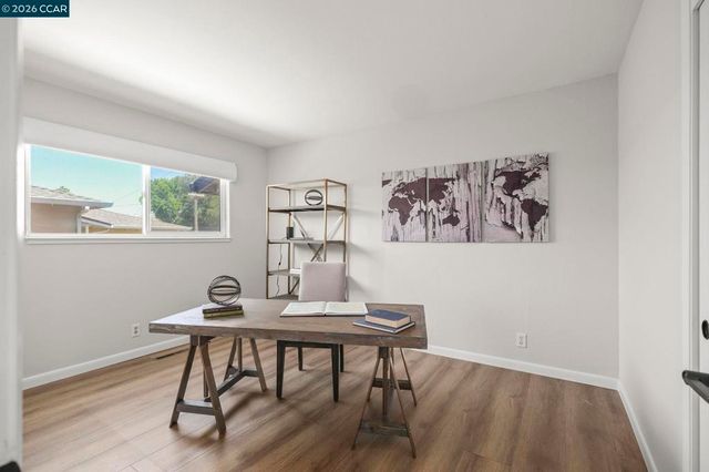 1346 Maryland Dr, Concord, CA 94521