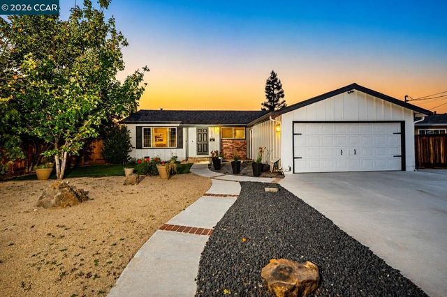 1346 Maryland Dr, Concord, CA 94521