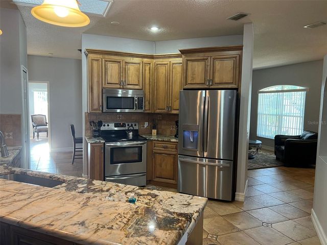 413 MARLBERRY LEAF AVENUE, Kissimmee, FL 34758
