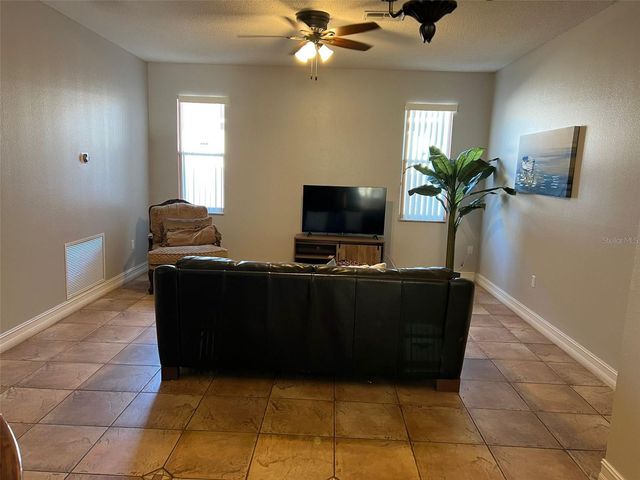 413 MARLBERRY LEAF AVENUE, Kissimmee, FL 34758
