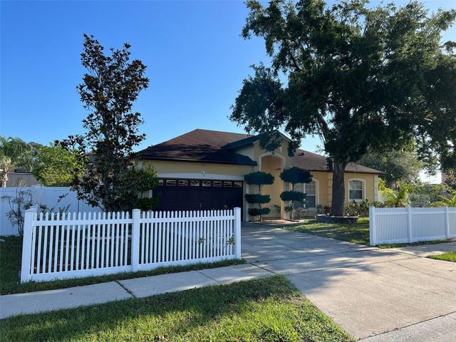 413 MARLBERRY LEAF AVENUE, Kissimmee, FL 34758