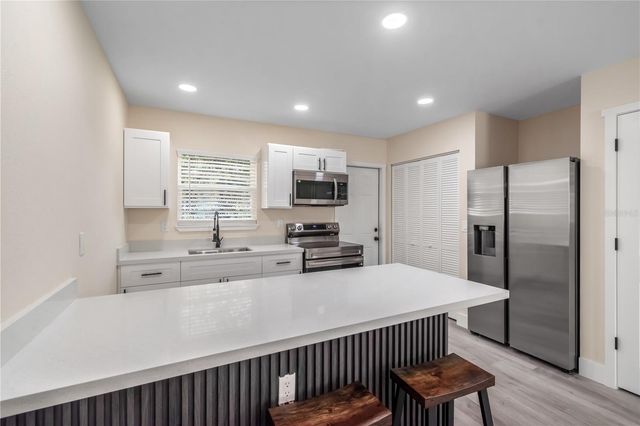 5365 W HIGHWAY 40, Ocala, FL 34482