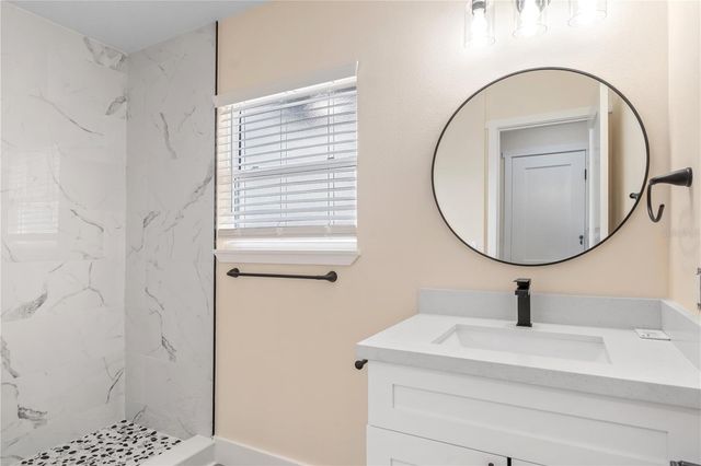 5365 W HIGHWAY 40, Ocala, FL 34482