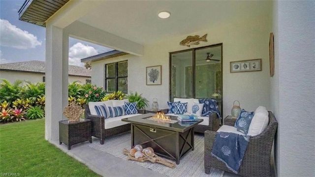 2713 8th ST W, Lehigh Acres, FL 33971