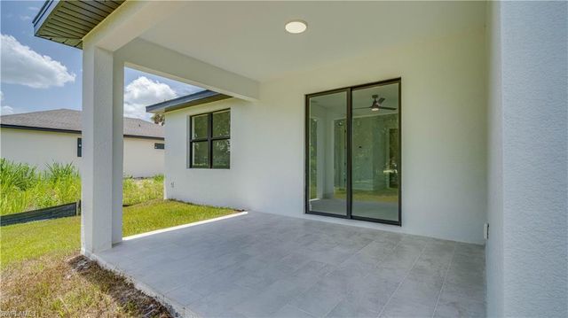 2713 8th ST W, Lehigh Acres, FL 33971