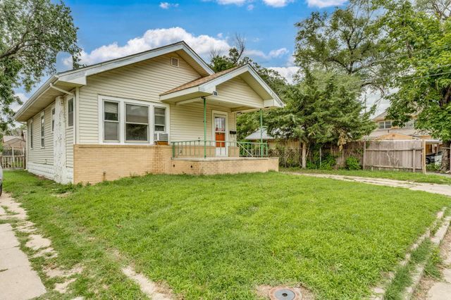 414 W Avenue C, Wichita, KS 67203