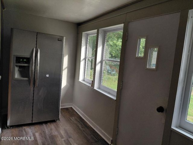 675 Clifton Avenue, Toms River, NJ 08753
