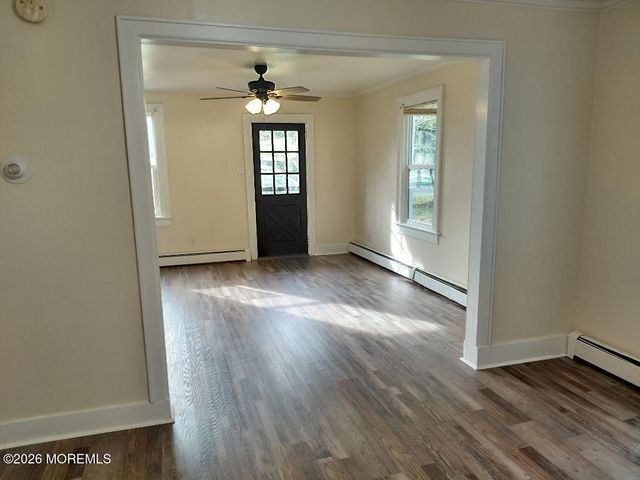 675 Clifton Avenue, Toms River, NJ 08753