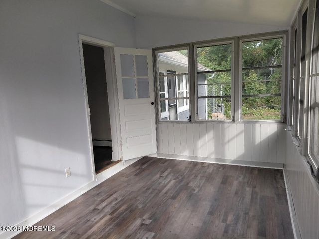 675 Clifton Avenue, Toms River, NJ 08753
