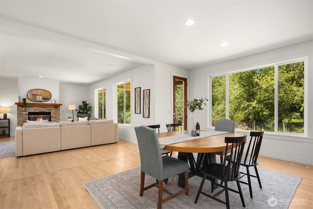 22272 NE Woodinville-Duvall Road, Woodinville, WA 98077