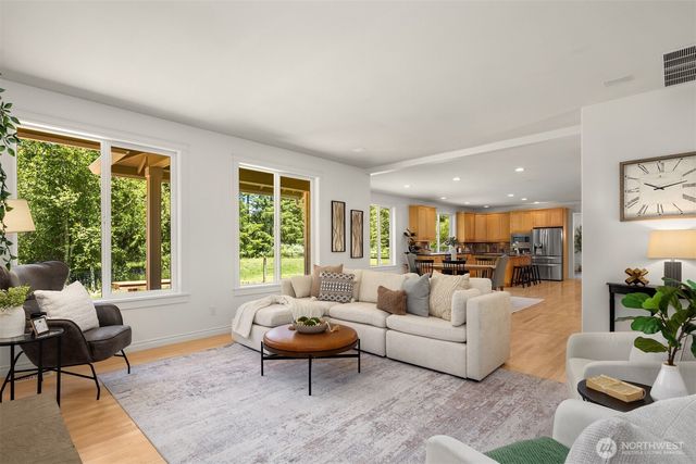 22272 NE Woodinville-Duvall Road, Woodinville, WA 98077