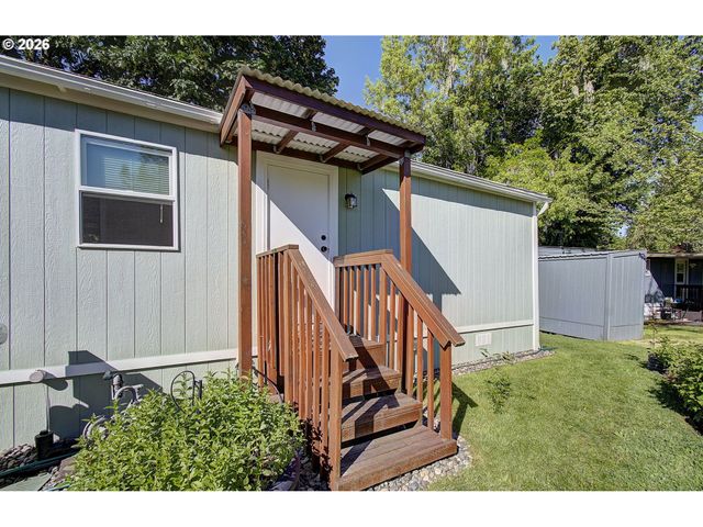 3921 E FOURTH PLAIN Blvd 45, Vancouver, WA 98661