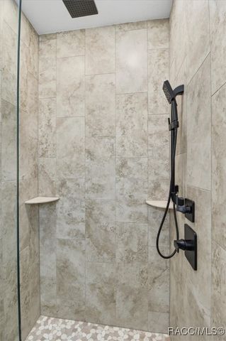 11608 W Dragonhead Drive, Crystal River, FL 34428