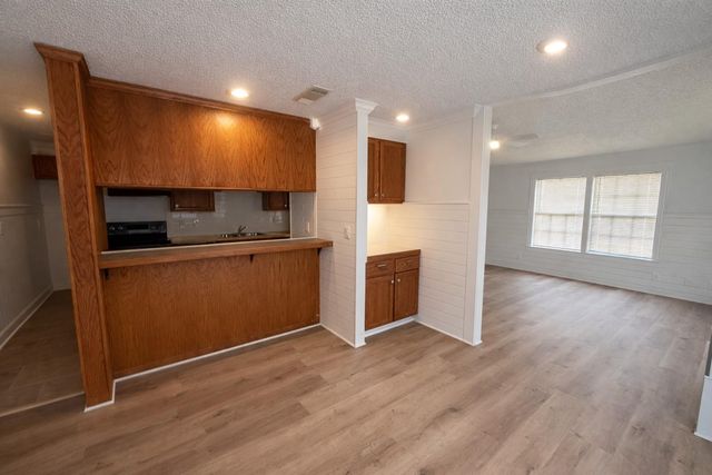 7 Carol Court A, Brookshire, TX 77423