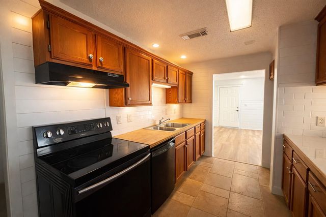 7 Carol Court A, Brookshire, TX 77423