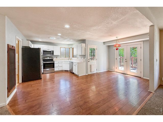 2294 Security Ct, Loveland, CO 80538
