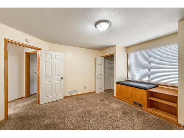 2294 Security Ct, Loveland, CO 80538