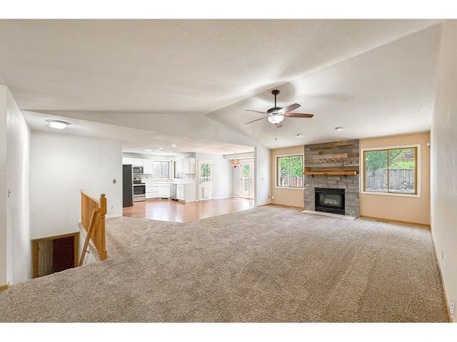 2294 Security Ct, Loveland, CO 80538