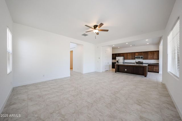 7662 W Crabapple Drive, Peoria, AZ 85383