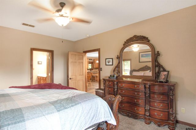 6233 Curtis Black Rd, Hallsville, TX 75650
