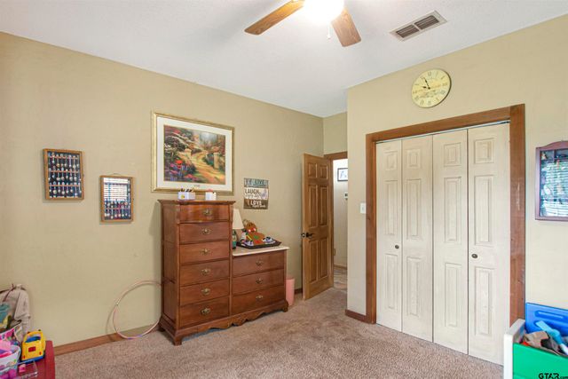 6233 Curtis Black Rd, Hallsville, TX 75650