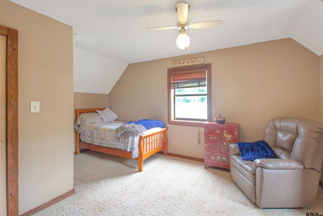 6233 Curtis Black Rd, Hallsville, TX 75650
