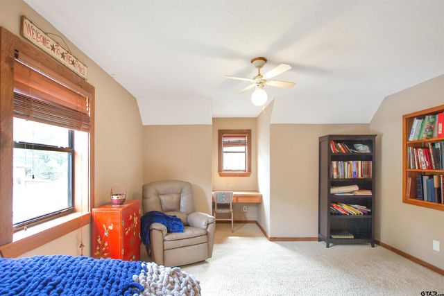 6233 Curtis Black Rd, Hallsville, TX 75650